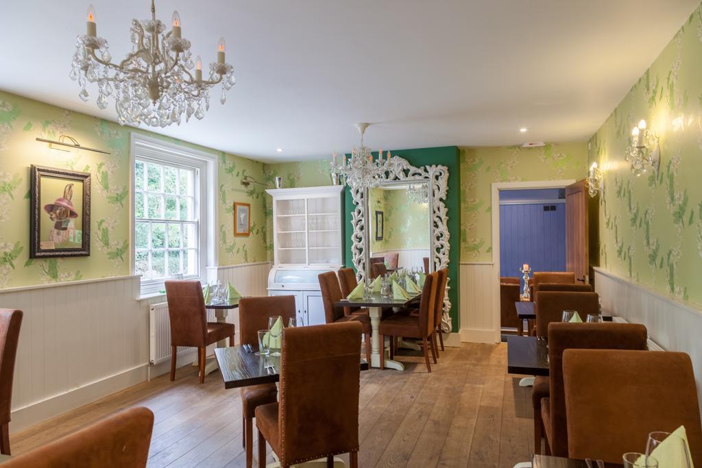 The Wychwood Inn Shipton under Wychwood Dış mekan fotoğraf