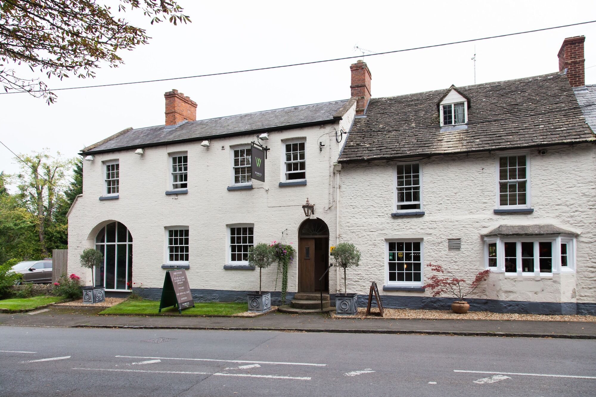 The Wychwood Inn Shipton under Wychwood Dış mekan fotoğraf